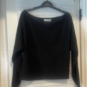 Wayf Classic Black Scoop Neck Sweater